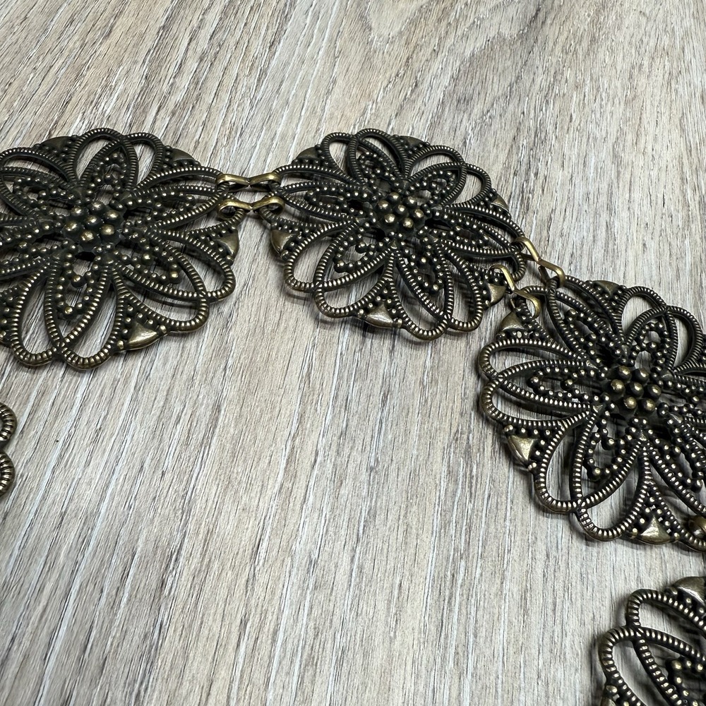 Vintage Medallion Chain Belt Waist Hip Metal Jewelry BOHO Chic 1980s - Picture 5 of 11